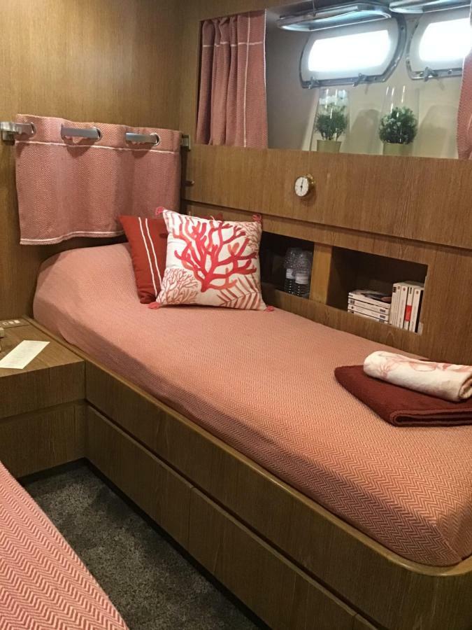 Hélios Hotel en barco *