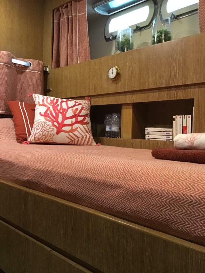 Hotel en barco Hélios Barcelona